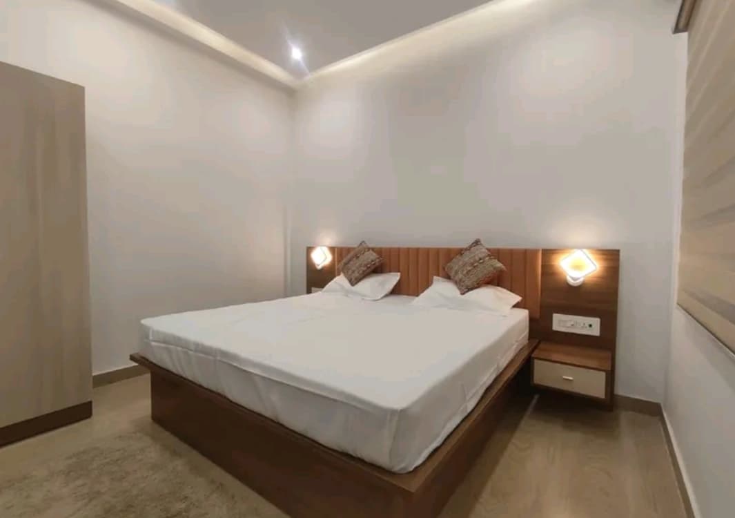 Triple Bed Room